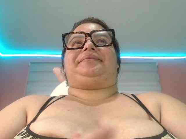 lexxy-bbw webcam