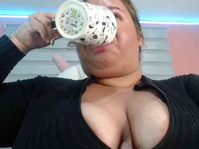 lexxy-bbw