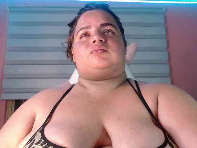 lexxy-bbw webcam