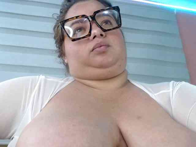 lexxy-bbw webcam