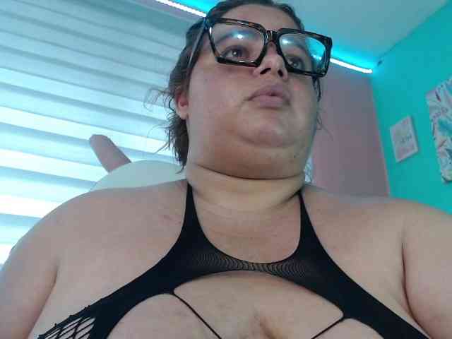 lexxy-bbw webcam