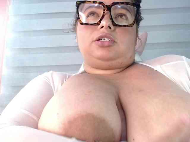 lexxy-bbw webcam