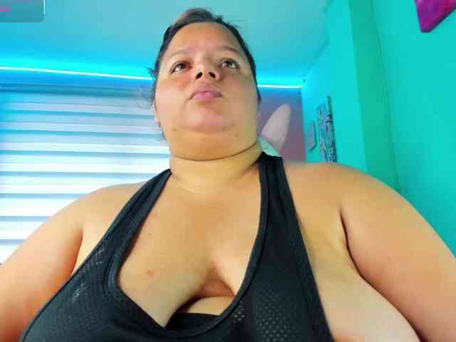 lexxy-bbw