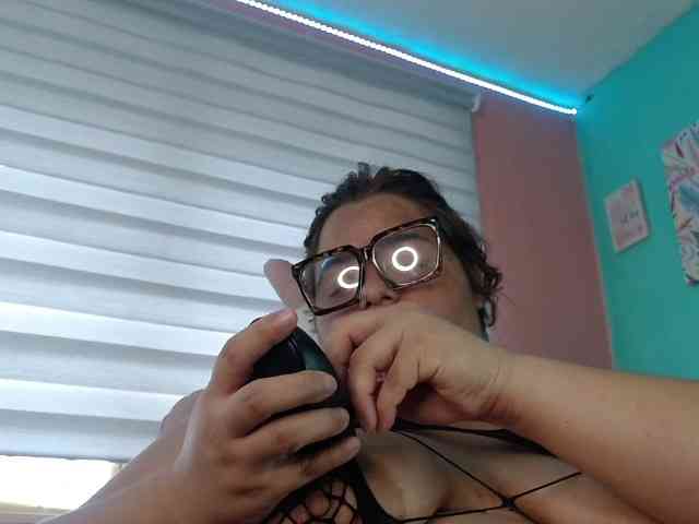 lexxy-bbw webcam