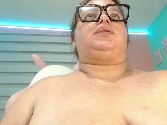 lexxy-bbw webcam