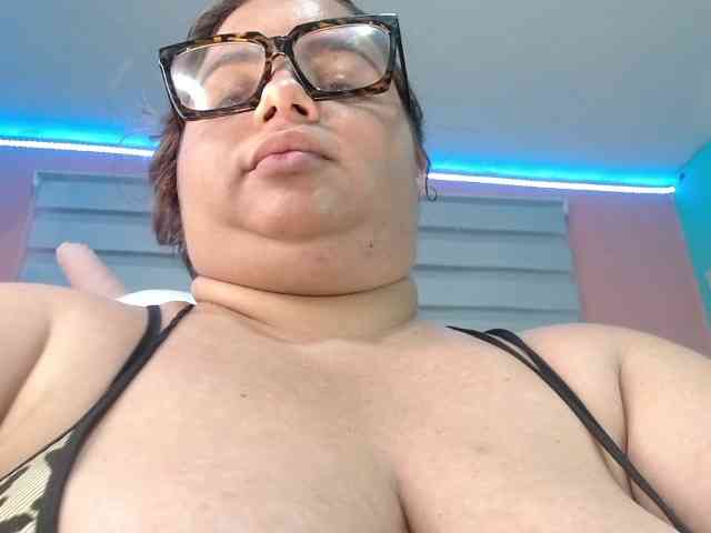 lexxy-bbw webcam