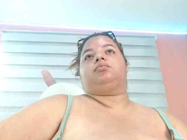 lexxy-bbw webcam