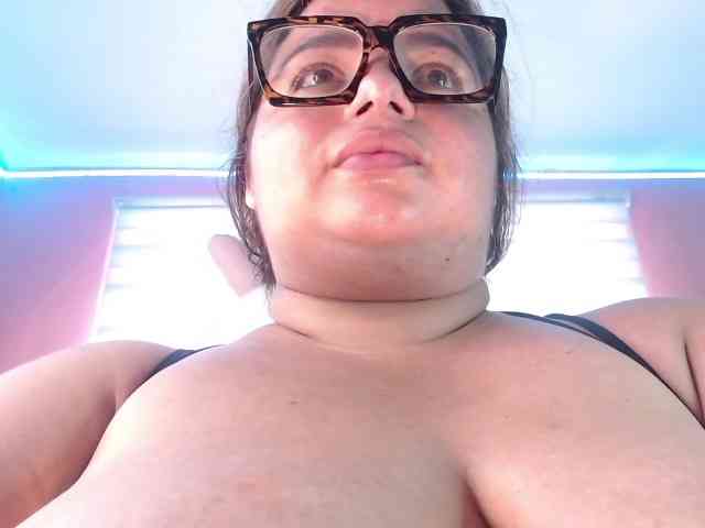 lexxy-bbw webcam