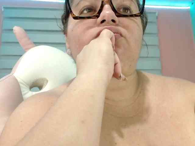 lexxy-bbw webcam
