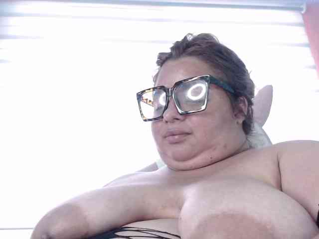 lexxy-bbw webcam