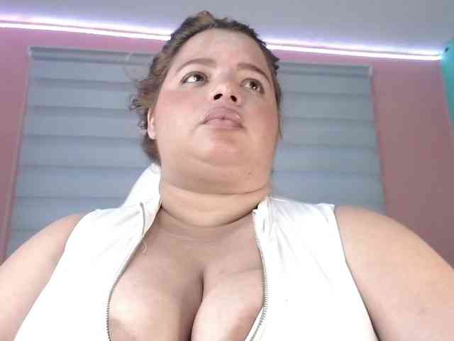 lexxy-bbw