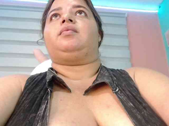 lexxy-bbw webcam