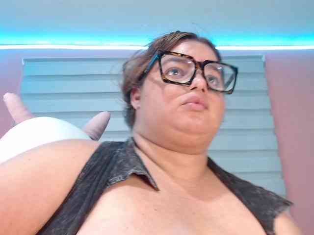 lexxy-bbw webcam