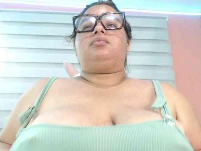 lexxy-bbw webcam