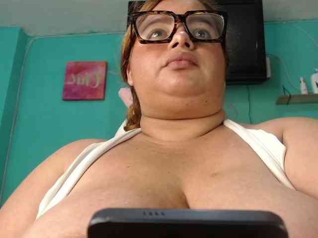 lexxy-bbw webcam