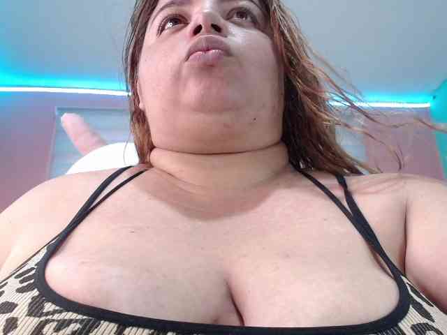 lexxy-bbw webcam