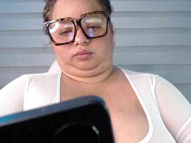lexxy-bbw webcam