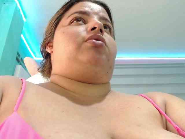 lexxy-bbw webcam