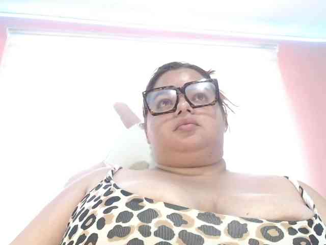 lexxy-bbw webcam