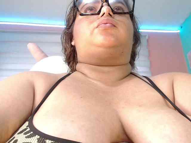 lexxy-bbw webcam