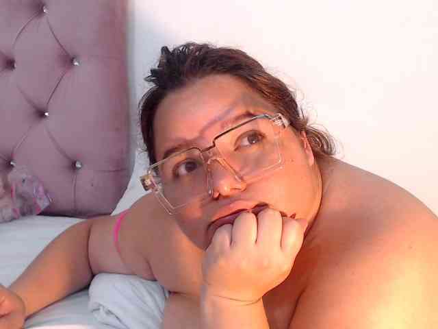 lexxy-bbw webcam