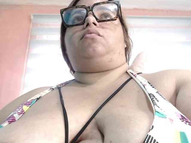 lexxy-bbw webcam