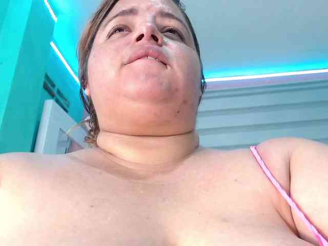 lexxy-bbw webcam