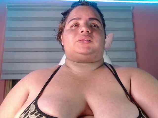 lexxy-bbw webcam