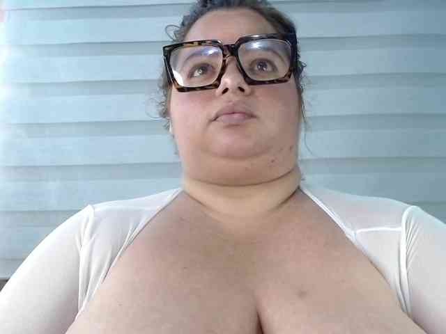 lexxy-bbw webcam
