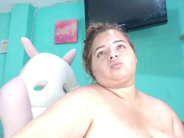 lexxy-bbw webcam