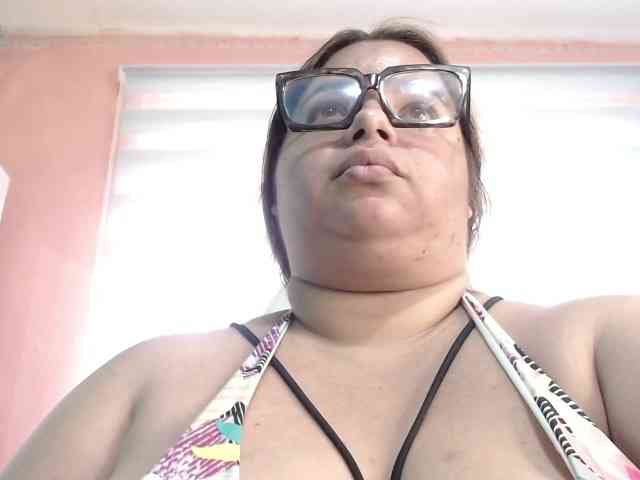 lexxy-bbw webcam