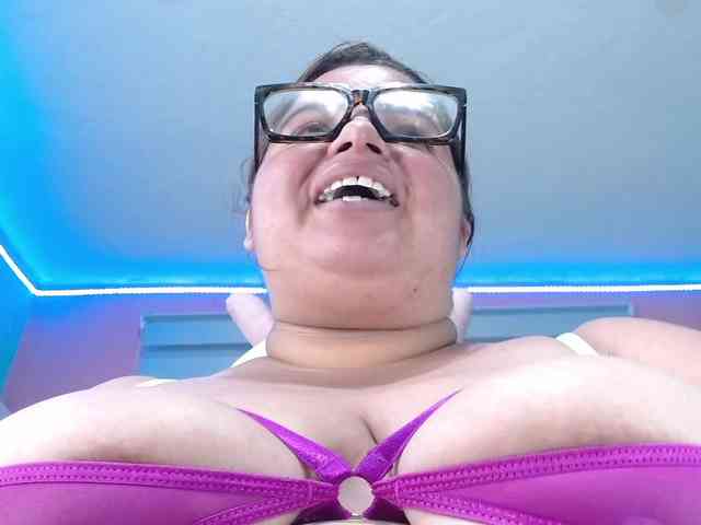lexxy-bbw webcam