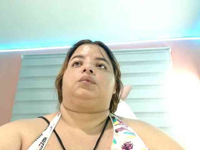 lexxy-bbw webcam