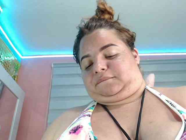 lexxy-bbw webcam