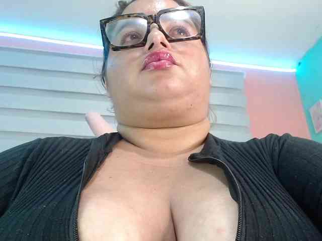 lexxy-bbw webcam