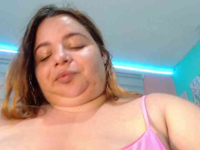 lexxy-bbw webcam