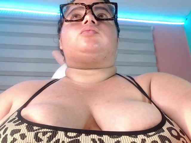 lexxy-bbw webcam