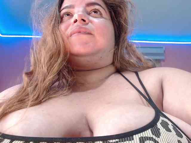 lexxy-bbw webcam