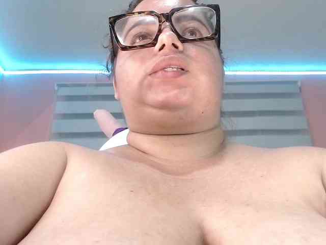 lexxy-bbw