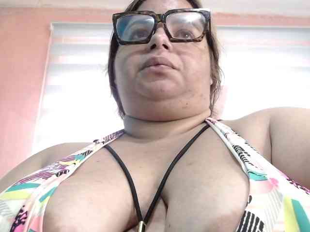 lexxy-bbw webcam