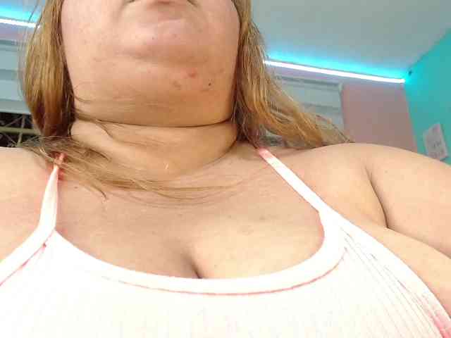 lexxy-bbw webcam