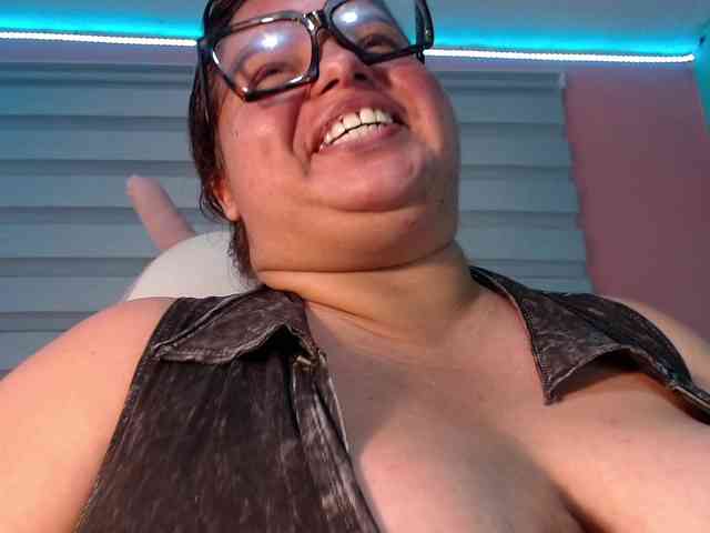 lexxy-bbw webcam
