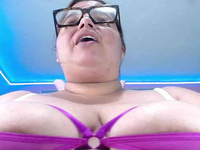 lexxy-bbw webcam