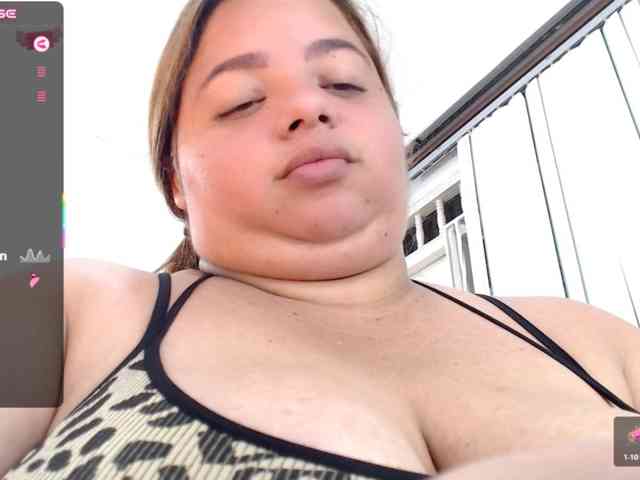 lexxy-bbw webcam