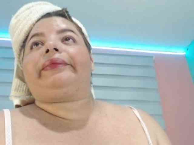 lexxy-bbw webcam