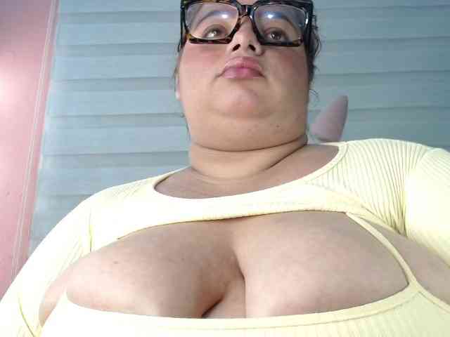 lexxy-bbw webcam