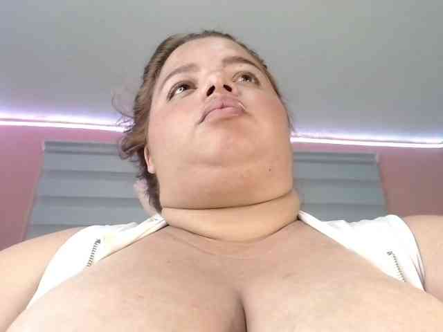 lexxy-bbw webcam