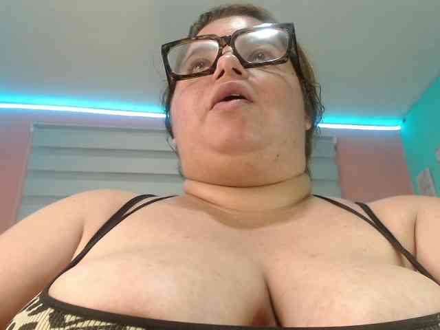 lexxy-bbw webcam