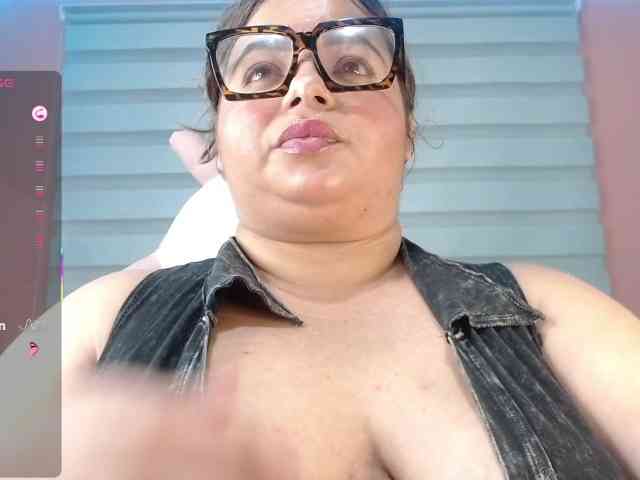 lexxy-bbw webcam