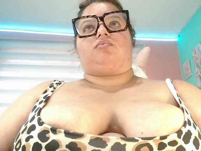 lexxy-bbw webcam